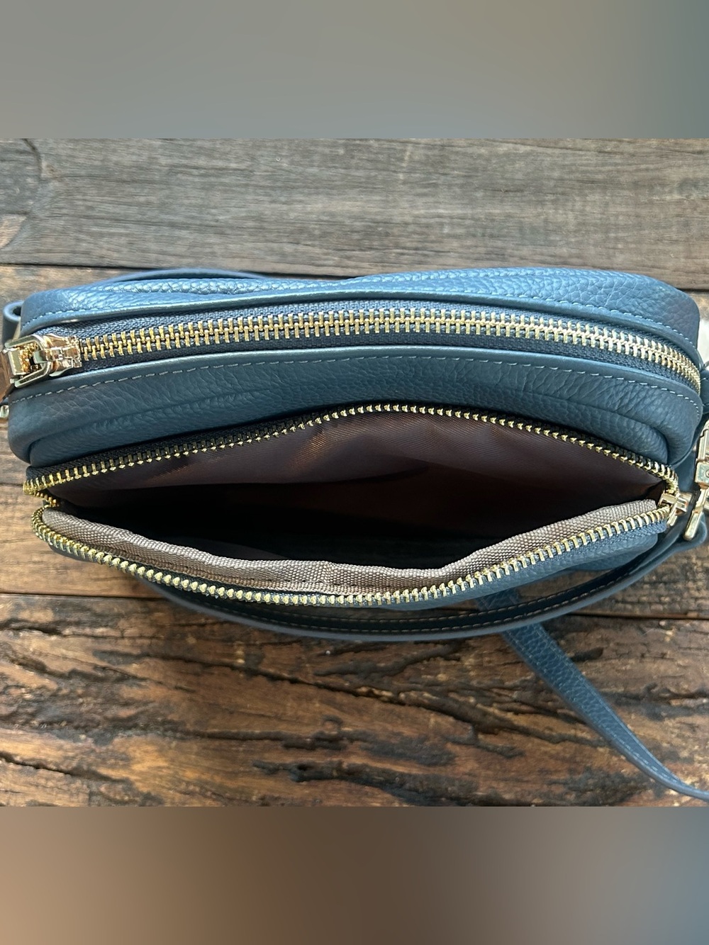 Pom Pom London Leather Crossbody - Picture 7 of 9